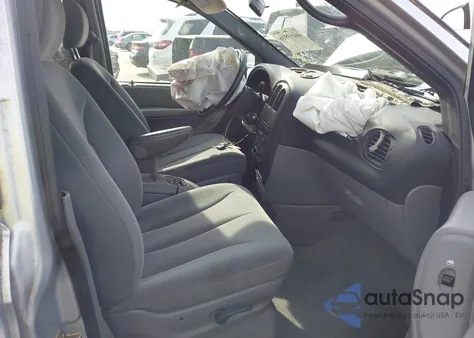 2004 Dodge Grand Caravan Sxt z USA, uszkodzony, nr VIN 2D4GP44L64R530848